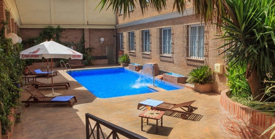 HOTEL BELLAVISTA SEVILLA 4****